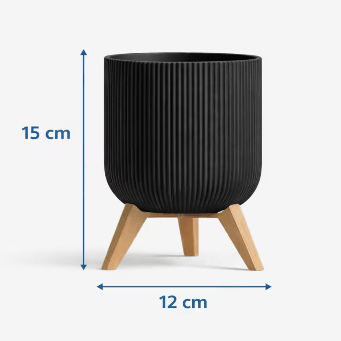 4” Minimalist Ribbed Plant Pot With Stand